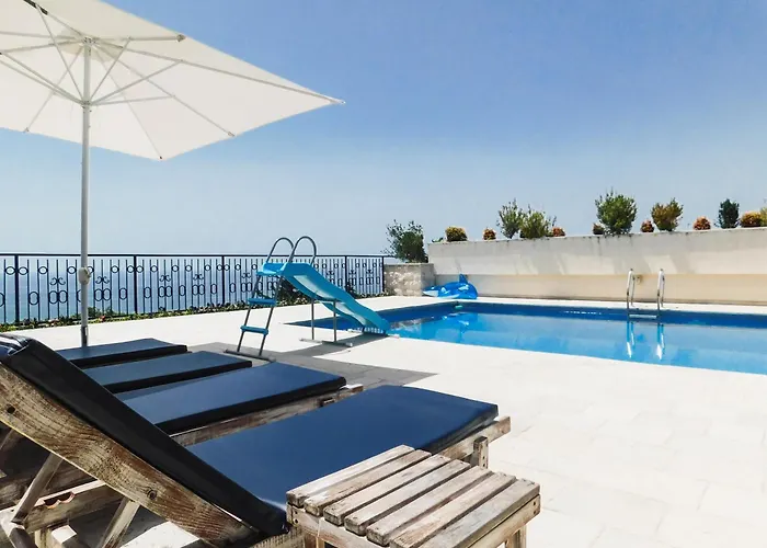 Casa Oliva Villa A With Heating Pool